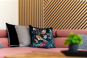 Luxury 8 Bed Home Manchester