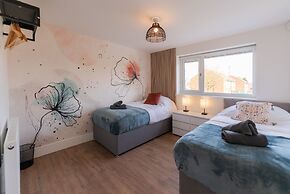 Luxury 8 Bed Home Manchester