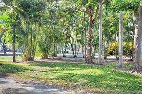 COOKTOWN HOLIDAY PARK