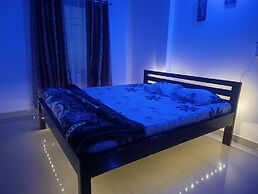 AURA HOMES