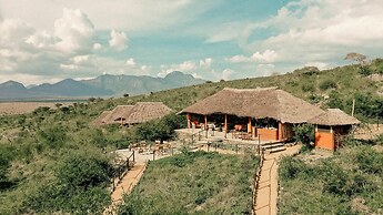 Soroi Leopards Lair Cottages