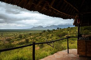 Soroi Leopards Lair Cottages