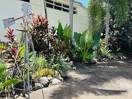 Mossman Exchange & Backpacker Resort