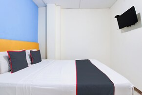 Hotel O Semarang near Kota Lama Semarang formerly Kamarkoe Residence