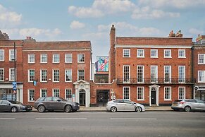 Host Stay Apartment 8 Vinegar House