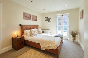 Host Stay Apartment 6 Vinegar House