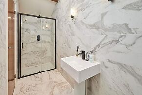 Host Stay Apartment 6 Vinegar House