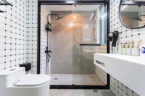 Shanghai Hills&Chuanyu Inn 69-704