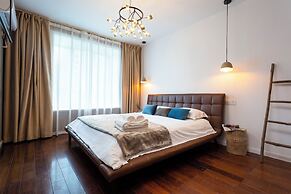 Shanghai Hills&Chuanyu Inn 53-402