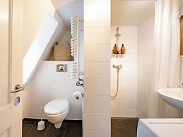 Sanders Admiral - Cosy 1-bdr Apt