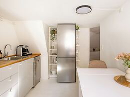 Sanders Admiral - Cosy 1-bdr Apt