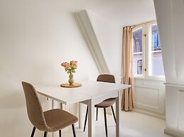 Sanders Admiral - Cosy 1-bdr Apt