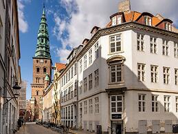 Sanders Admiral - Cosy 1-bdr Apt