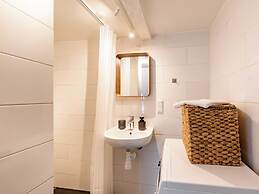 Sanders Admiral - Cosy 1-bdr Apt