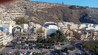 Xlendi Cozy Apartment