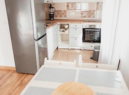 Modern Apartment With Terrace in Herceg Novi