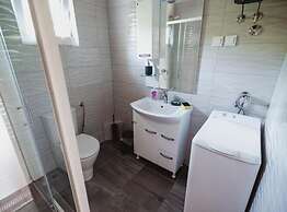 Modern Apartment With Terrace in Herceg Novi