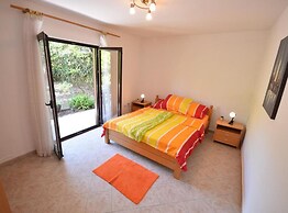 Cozy Igalo Retreat Ideal for Families