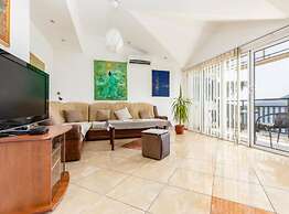 Elegant Apartment With Stunning Boka Bay Panorama
