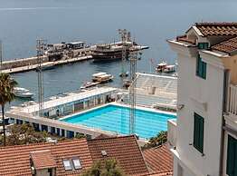 Elegant Apartment With Stunning Boka Bay Panorama