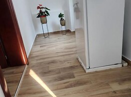 Deluxe City Escape With Modern Comforts & Garage