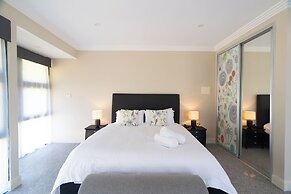 Lake Macquarie Manor