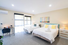 Lake Macquarie Manor