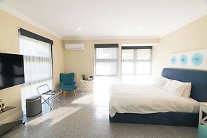 Lake Macquarie Manor