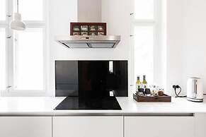 Dinesen Collection Condo by Royal Theatre