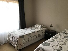Fully Furnished Monthly Stay in Pentagon Park