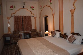 Hotel Nawal Sagar Palace