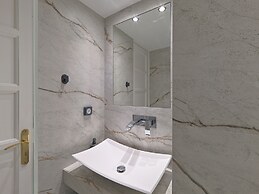 NEW The Acropolis Window