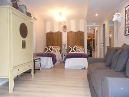 TAK Boutique Marbella Old Town