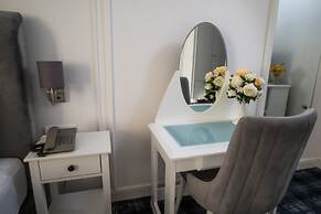 Mio City Hotel