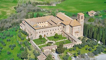 Sant'Anna in Camprena Agriturismo