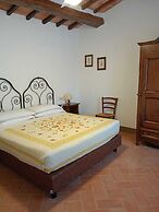 Sant'Anna in Camprena Agriturismo