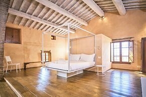 Sant'Anna in Camprena Agriturismo