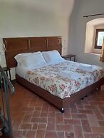 Sant'Anna in Camprena Agriturismo