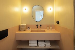 Surupo Suites