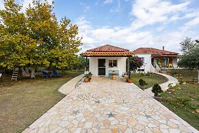 Petalidi Sunny Home Two