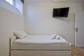 Jamor Terrace by Homing