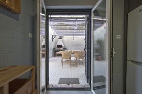 Jamor Terrace by Homing