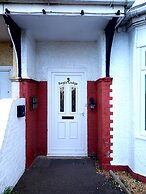 Regis Lodge Guesthouse