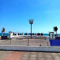 Regis Lodge Guesthouse