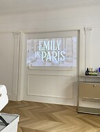 Shanghai Hills& Art Suite 14