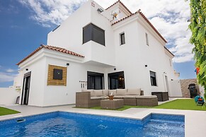Luxury Villa Libellile