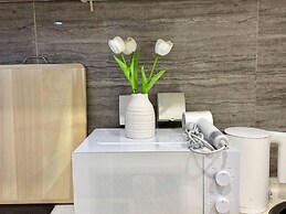 Beijing Hills & Hutong Family Retreat