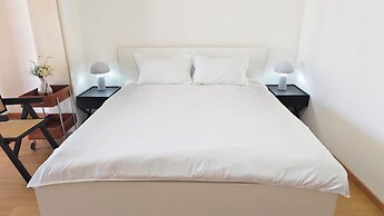 Beijing Hills & Hutong Family Retreat