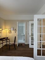 Shanghai Hills& Art Suite 15