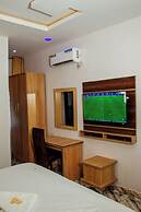 Del Migos Hotel & Suites